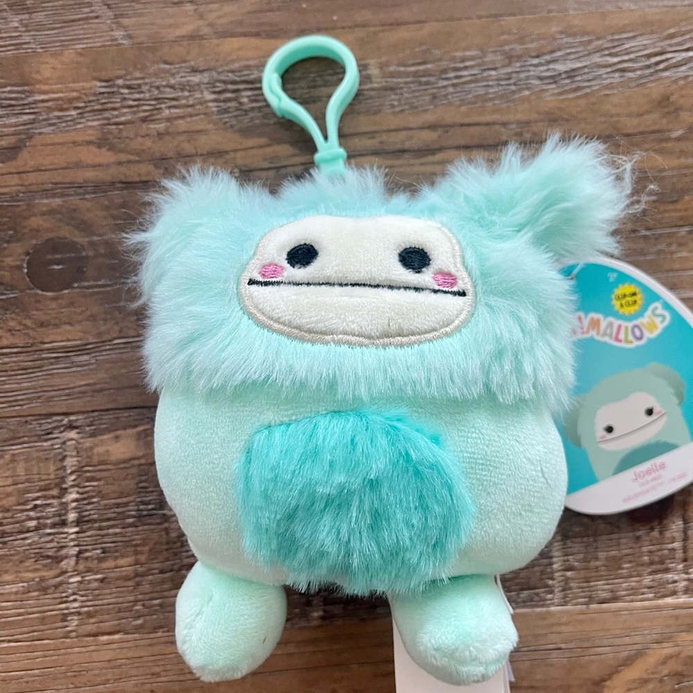 Squishmallows Joelle Clip